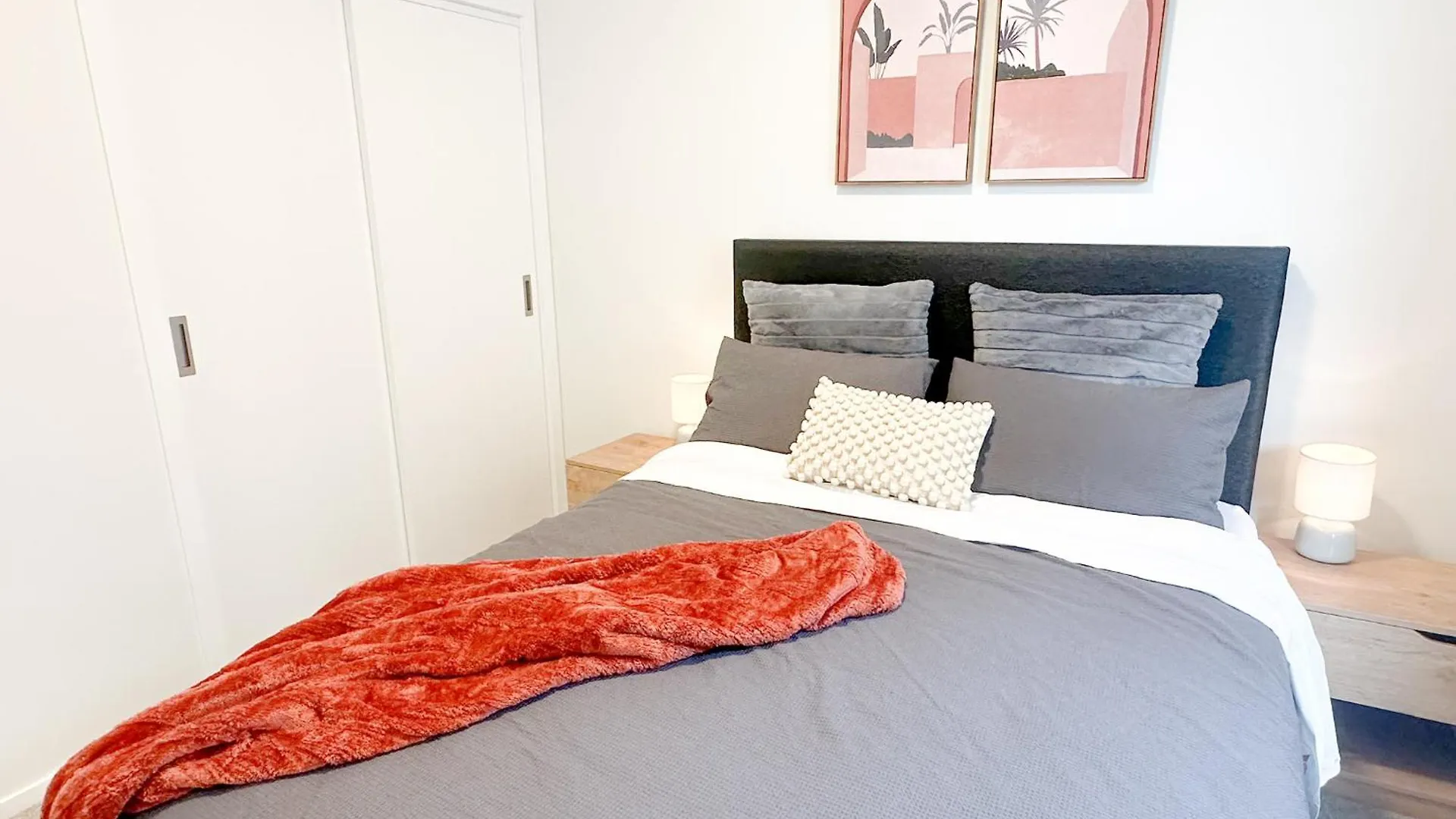 Modern 3Bdr 2Bath Apartment Beach Golf Shops Relax Paraparaumu